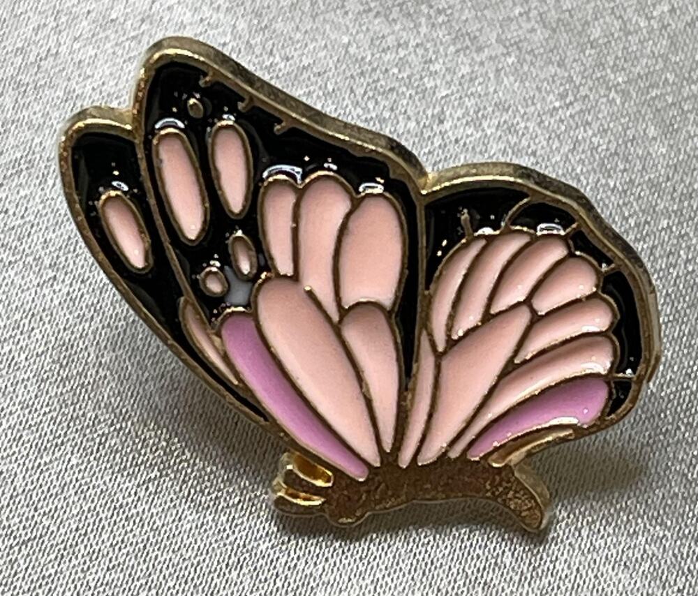 NWOT Pink Butterfly Brooch Lapel Pin Enamel Gold Tone Animals & Insects Cute